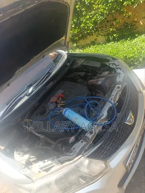 Car Aircon Gas Refill and Service