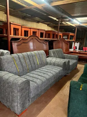 Beautiful Back Permanent 5 Seater Sofa Set
