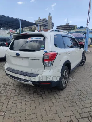 Subaru Forester 2017 Off white