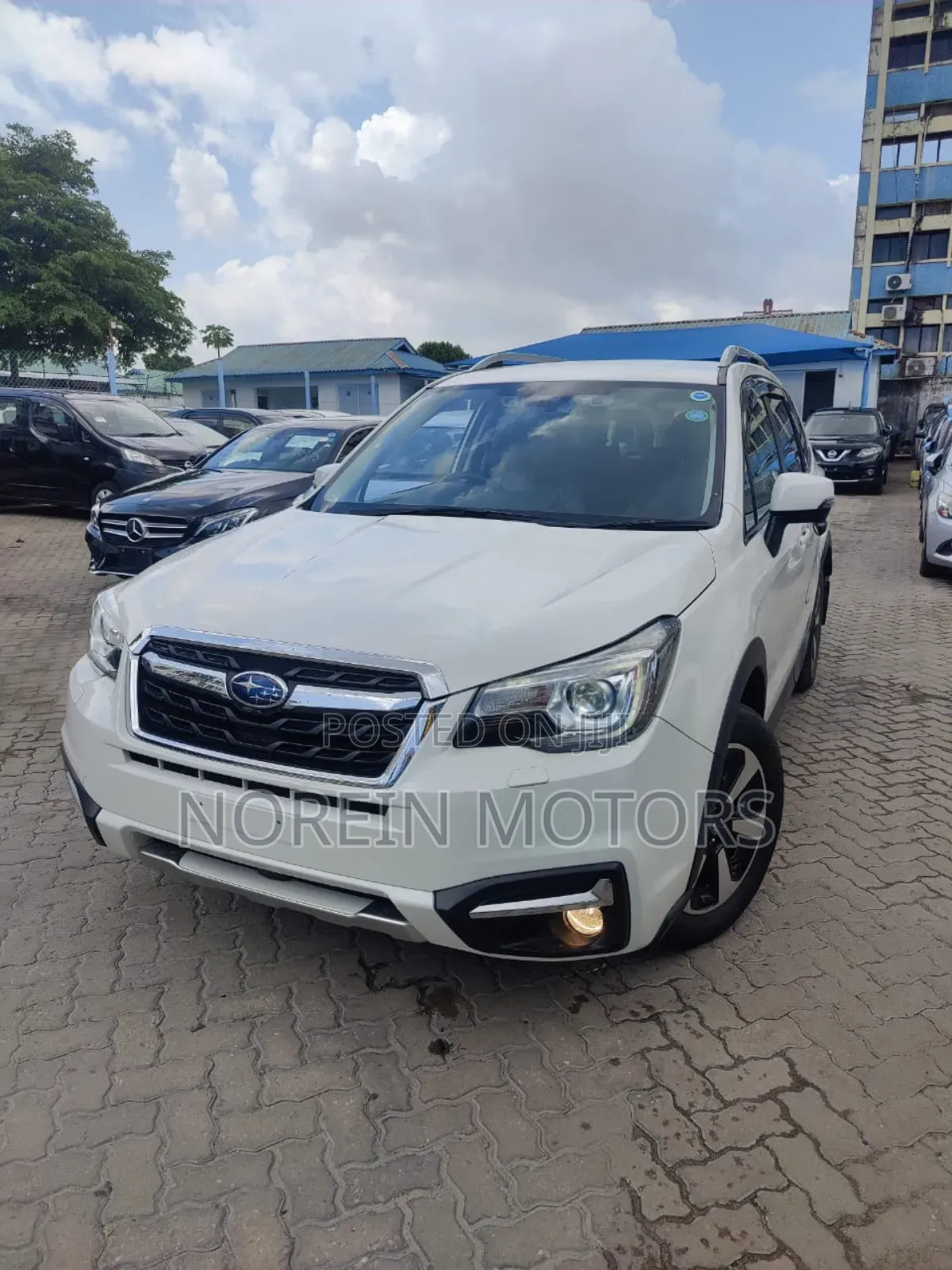 Subaru Forester 2017 Off white