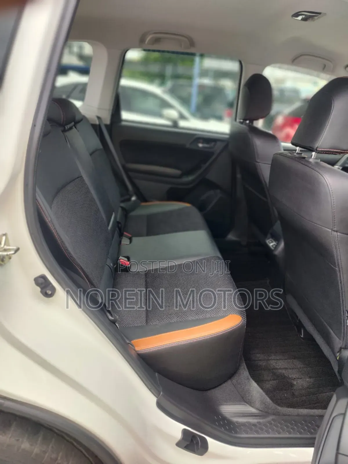 Subaru Forester 2017 Off white