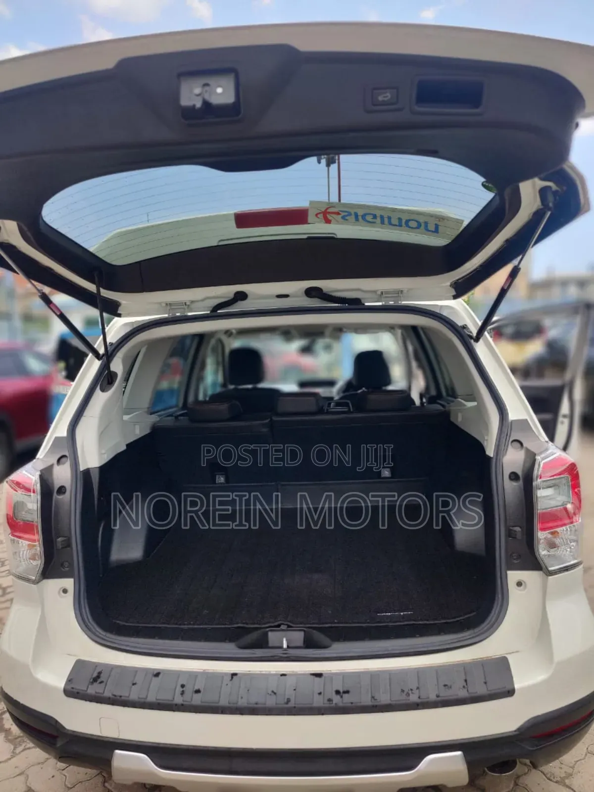 Subaru Forester 2017 Off white