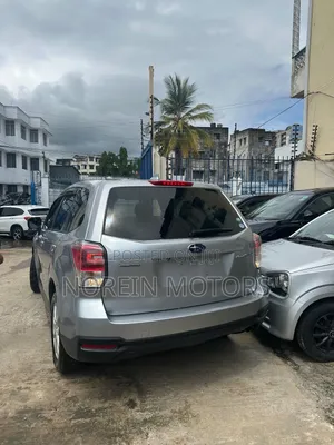 Subaru Forester 2017 Silver