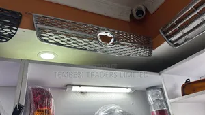 Front Grille Toyota Fielder 2006 Model