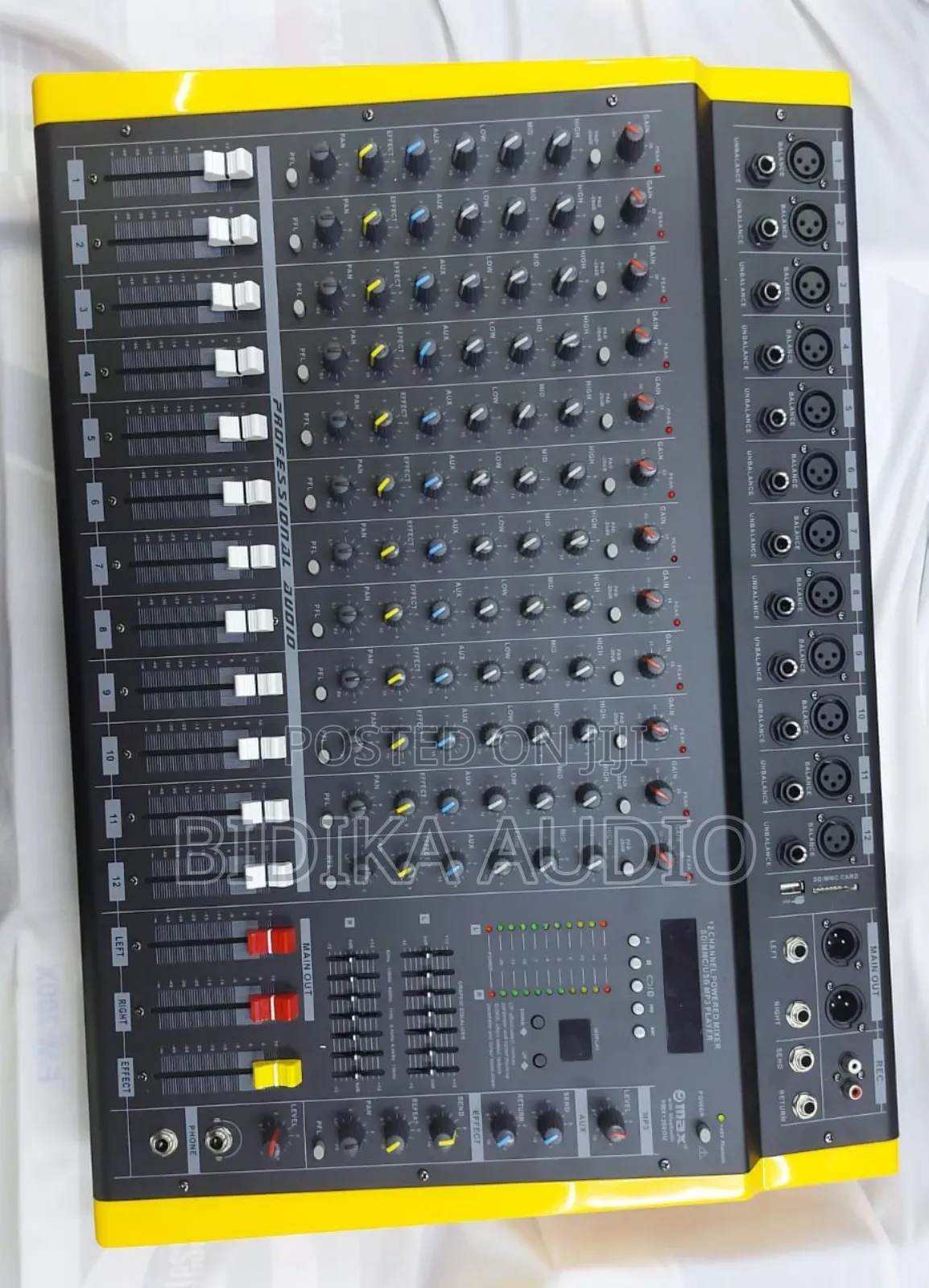 Original Max Mixer 12 Channels