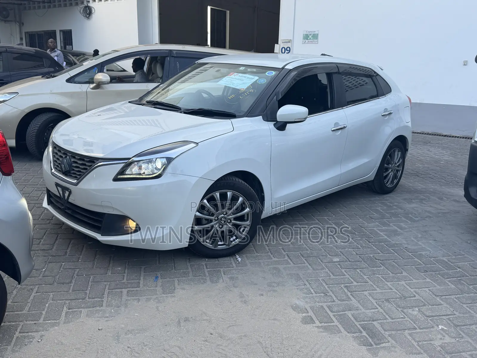 Suzuki Baleno 2018 White