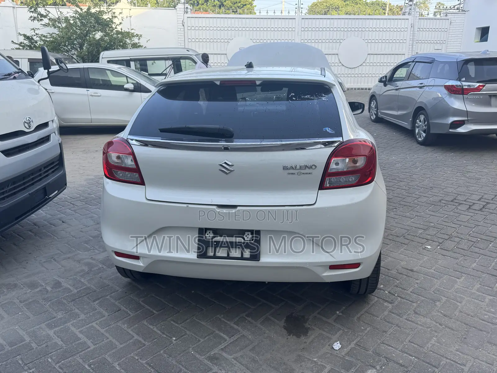 Suzuki Baleno 2018 White