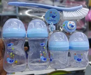 Feeding Bottle Set