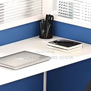 Workstations:2-Seater Modern Modular Office Workstation
