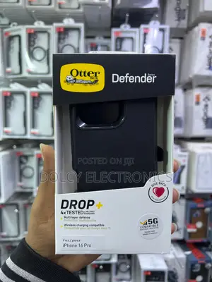Otterbox iPhone 16 Pro Defender Series Case