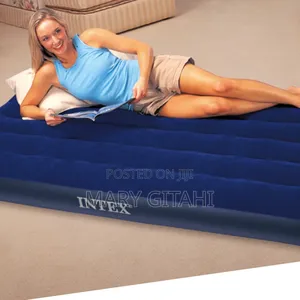 Intex Inflatable Mattress Plus 5*6/ Manual Pump*