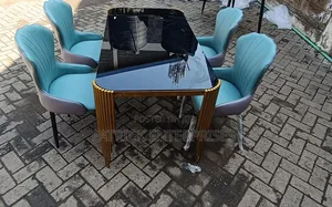 Imported Modern Dining Table 4 Seater Top Glass