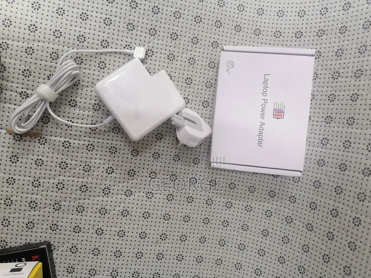 ~Type C Macbook Charger 30-Watts
