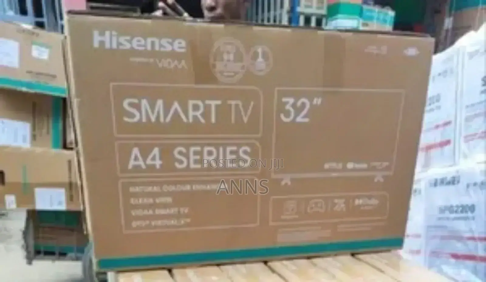 Hisense 32 Smart Vidaa Frameless Television