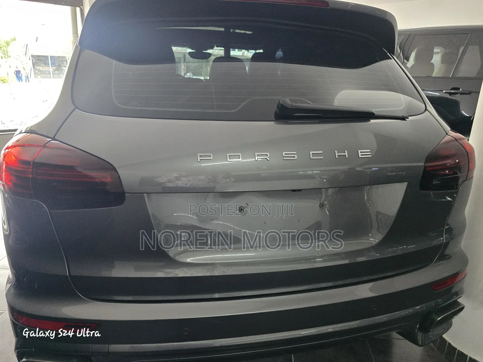 Porsche Cayenne 2018 Gray