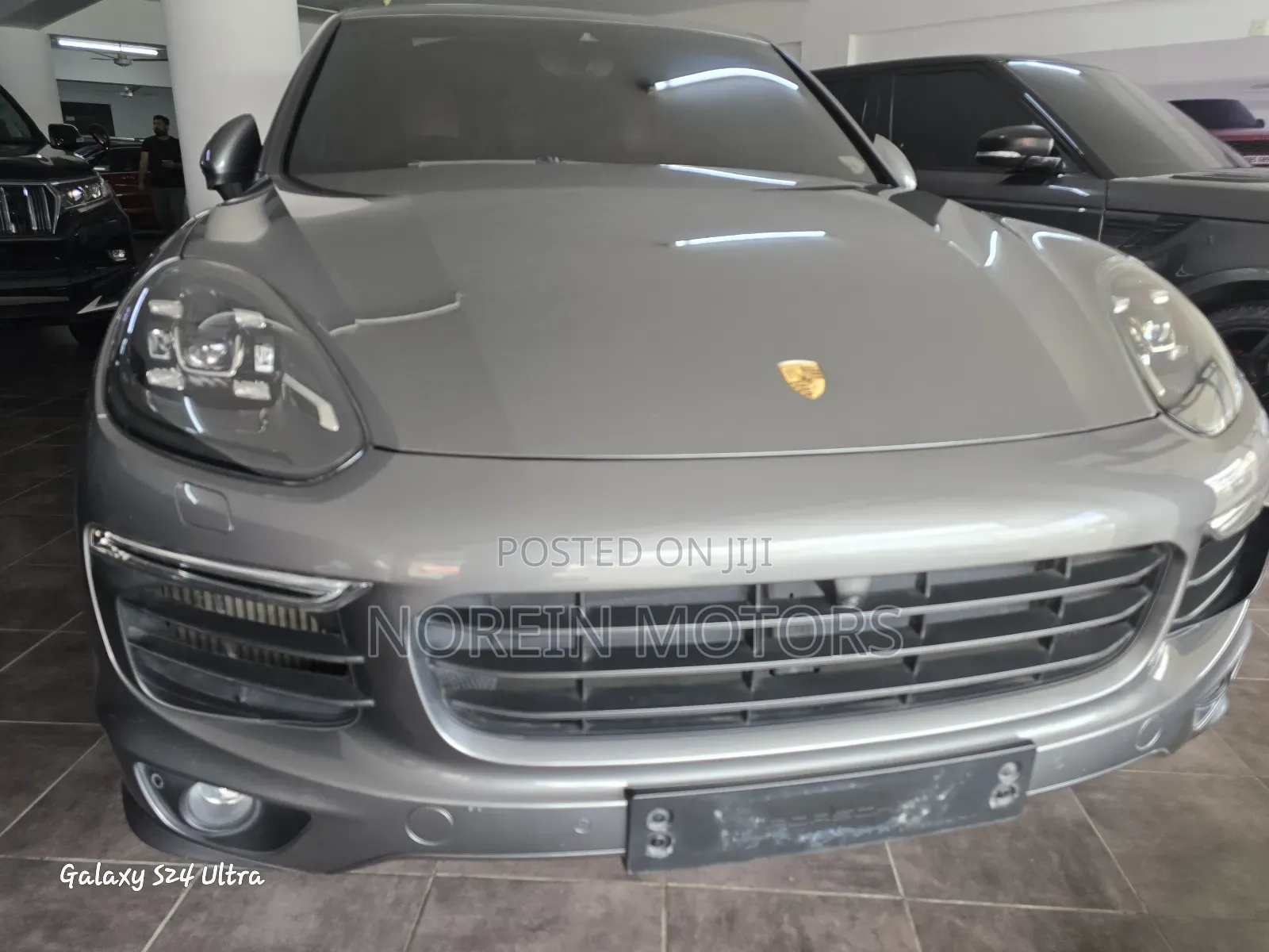 Porsche Cayenne 2018 Gray