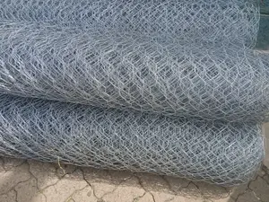 Chainlink Fence Triple-Twisted Edge