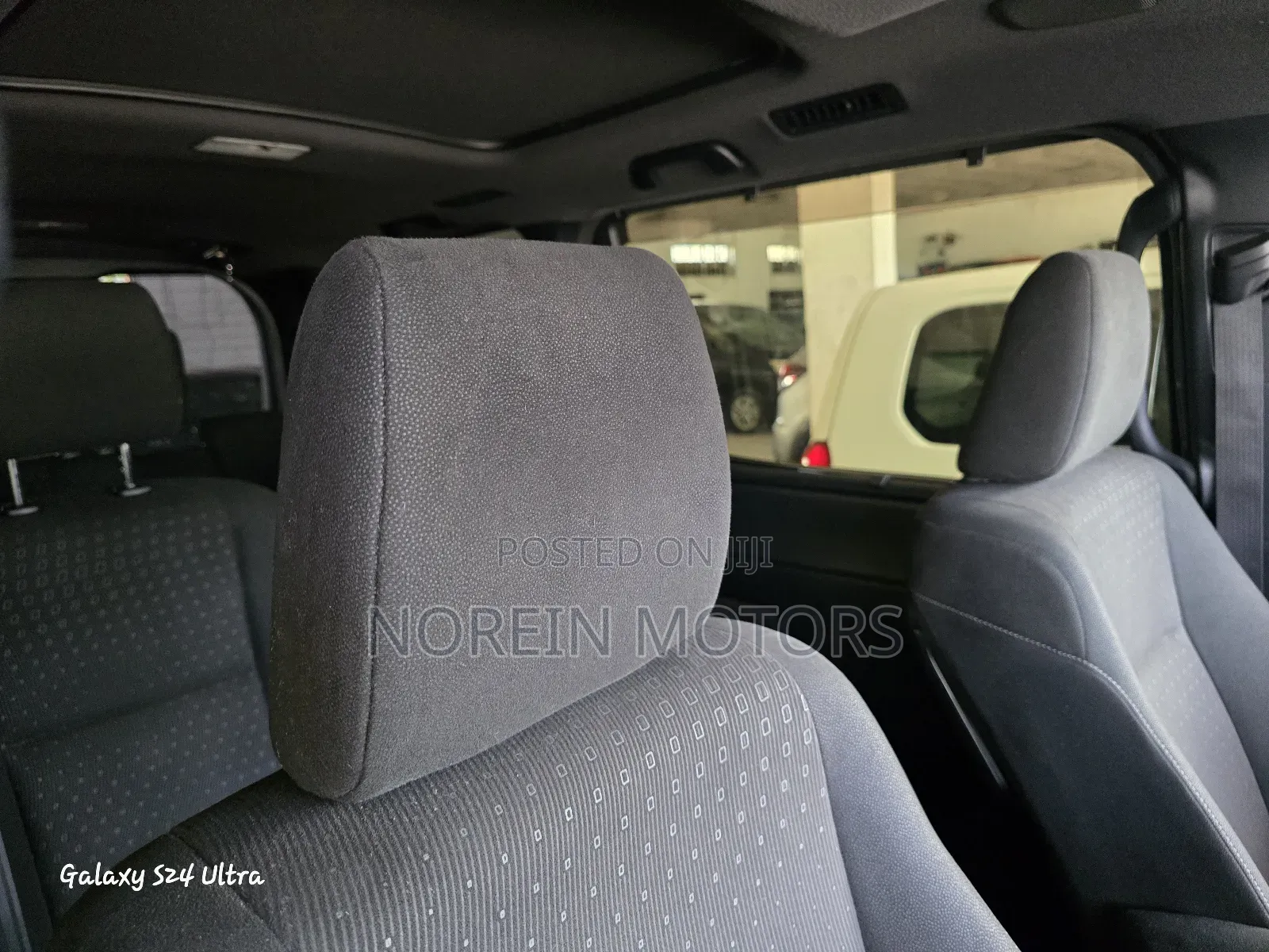 Toyota Noah 2017 Matt Black