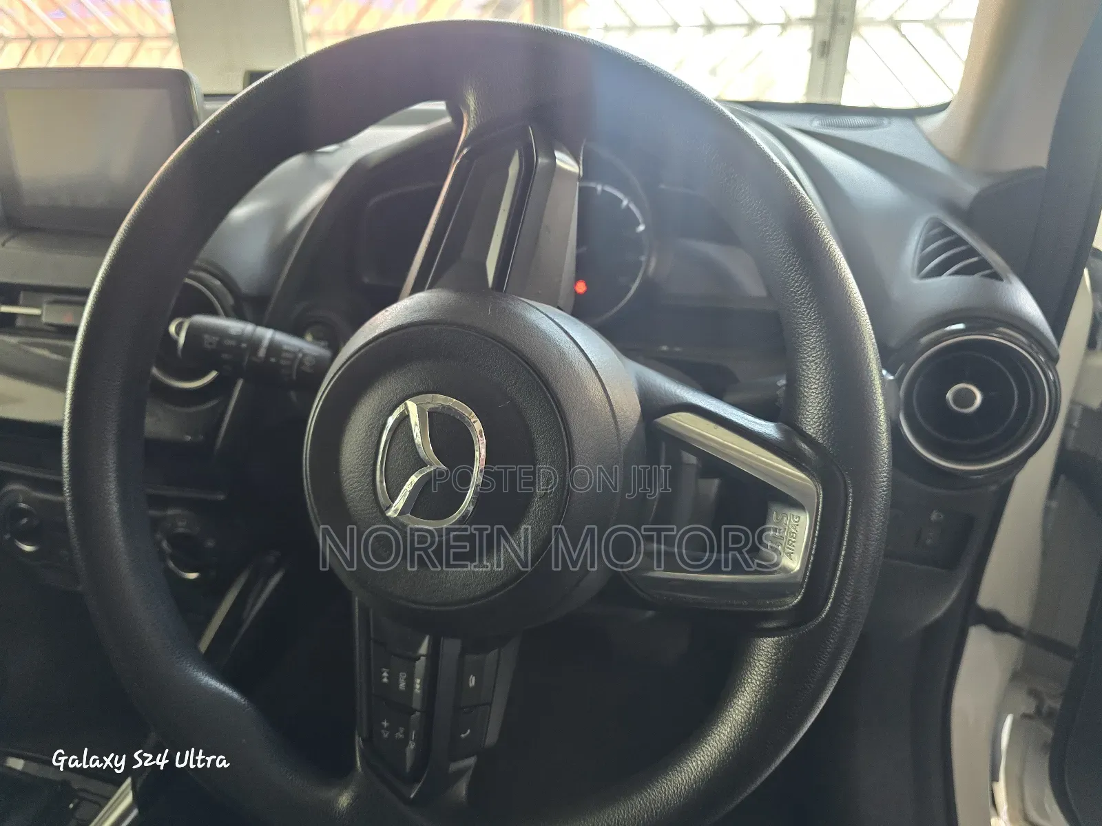 Mazda Demio 2017 White
