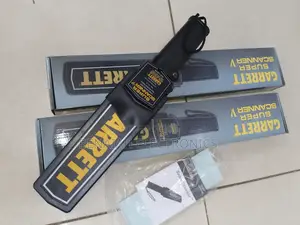 Light, Reliable Garrett Handheld Metal Detector