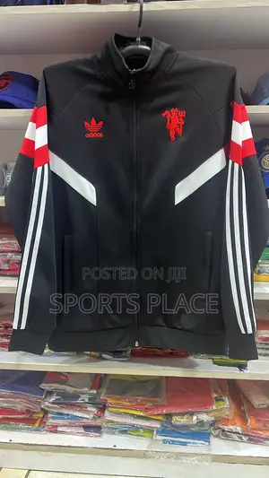 New Liverpool Black Tracksuit Jacket 2024-2025