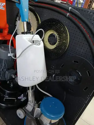 Floor Scrubber Machine