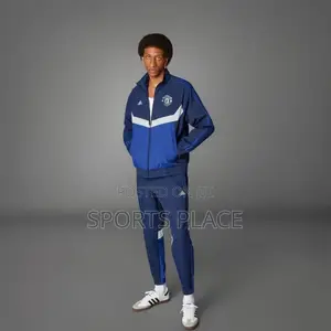 New Original Manchester United Tracksuit 2025