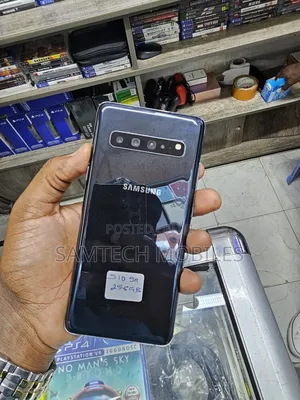 Samsung Galaxy S10 5G 256 GB Black