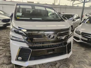 Toyota Vellfire 2018 White