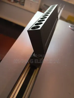 Magnetic Track Light Surface Mounted Ceiling Light Lighting