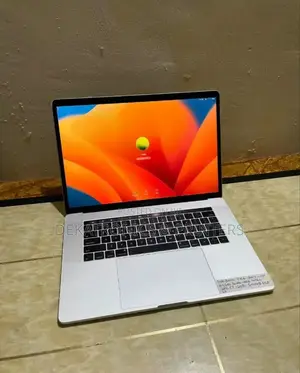 Laptop Apple MacBook Pro 2016 16GB Intel Core I7 SSD 512GB