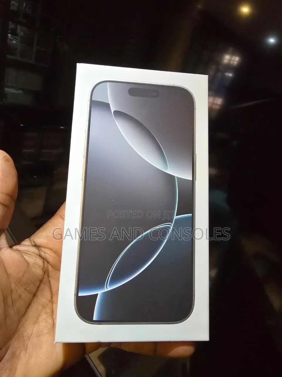 New Apple iPhone 16 Pro Max 256 GB