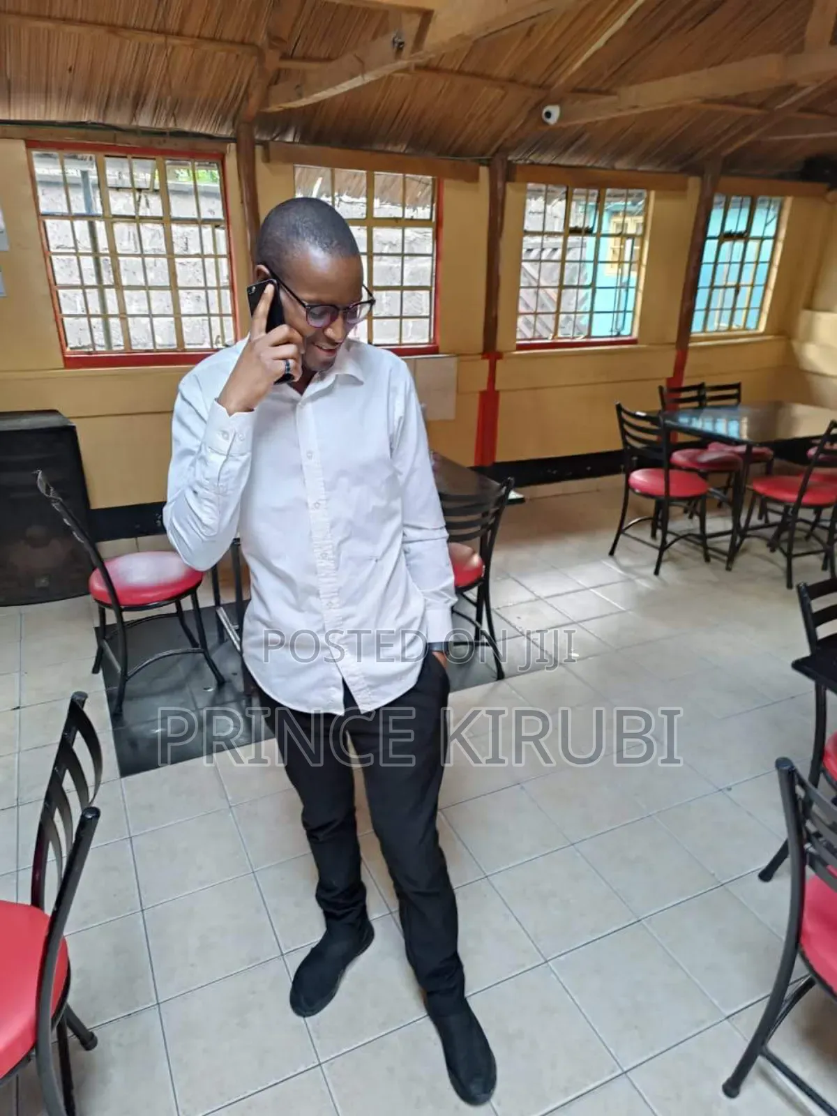 Waiter, Bartender