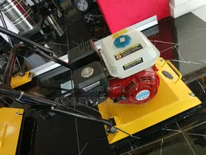 Plate Compactor / Wacker Plate