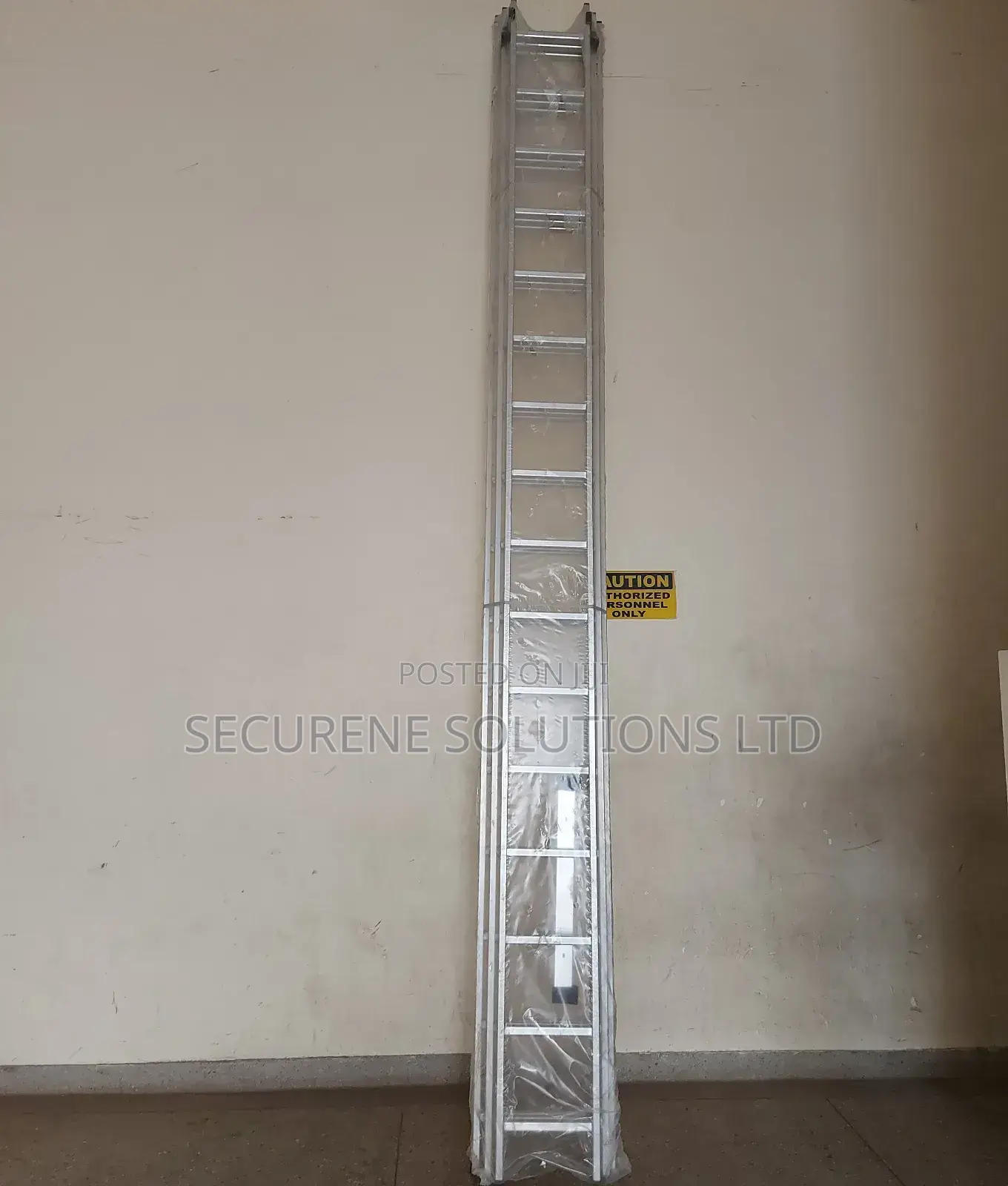 Triple Extension Ladder 3 X 16 Rung