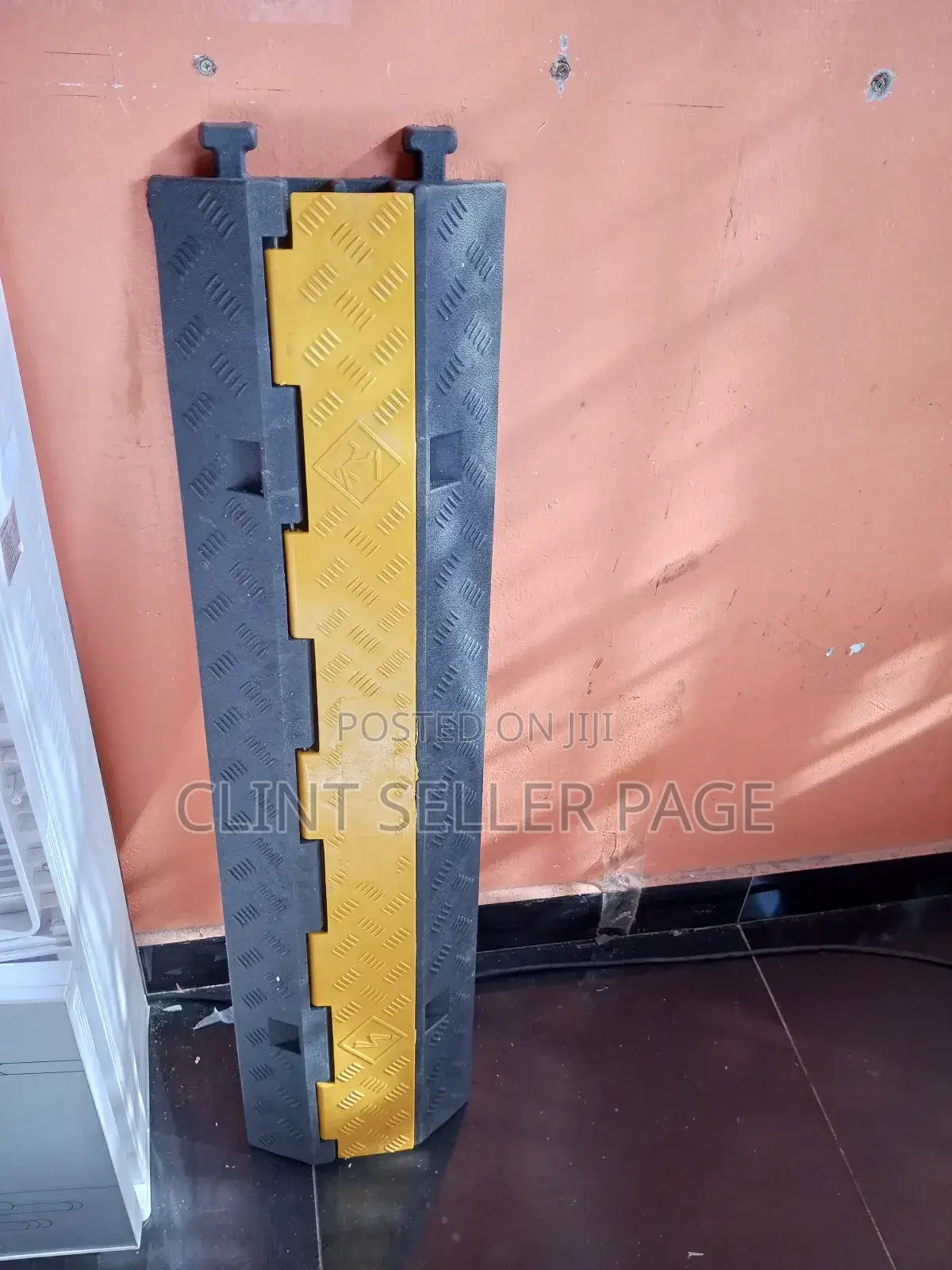 2 Channel Rubber Cable Protector/Cable Shield.
