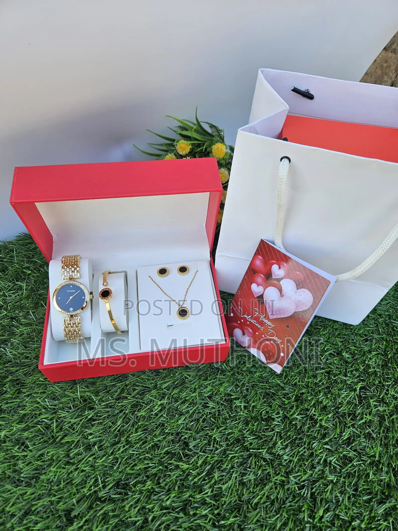 Women’S Gift Package ( Valentines/Birthday )