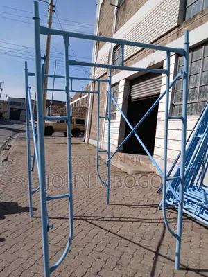 Heavy Duty Steel Scaffolding Frames .