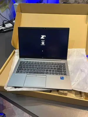 Laptop HP ZBook Firefly 14 G7 64GB Intel Core I7 SSD 512GB