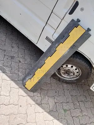 2 Channel Rubber Cable Protector/ Ramp Tuff.