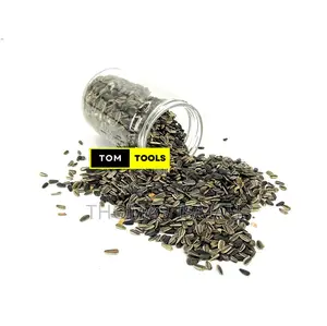 250g Whole Sunflower Seeds in Reusable 720ml Glass Jar