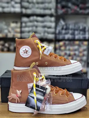 Brown Converse All Star Chunk Taylor 38 -45