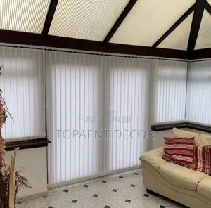 Pure White Wall to Wall Curtain Blinds