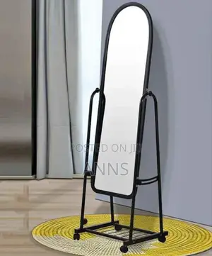 Black Mirror With Movable Wheels