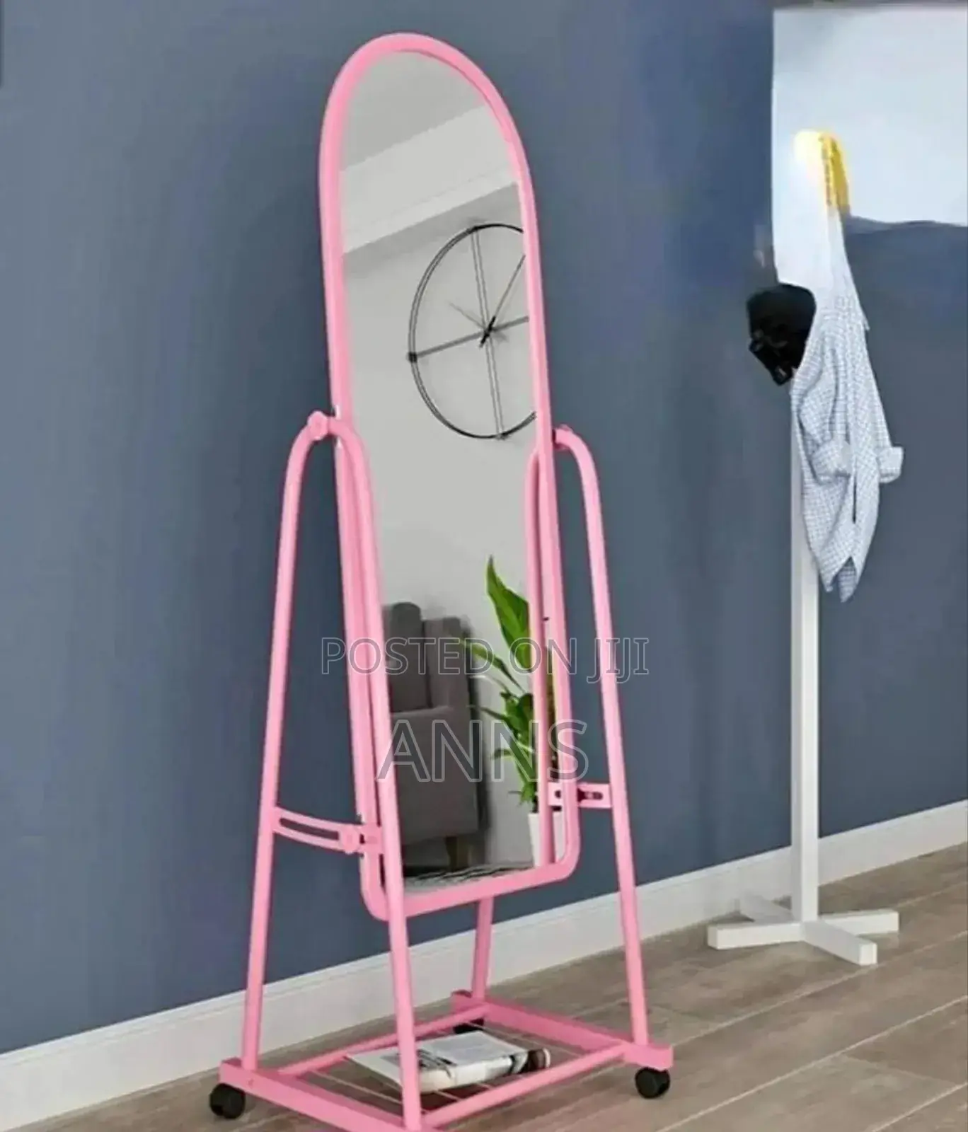 Pink Movable Dressing Mirror