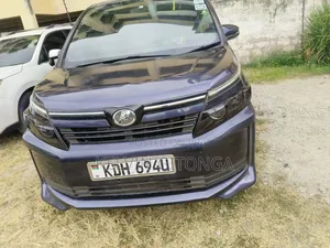 Toyota Voxy 2016 Black