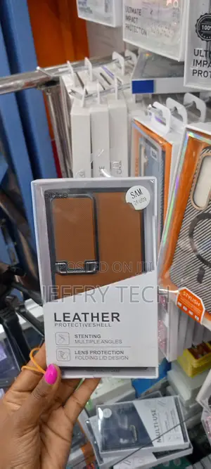 Galaxy S24 Ultra Standlense Camshield Leather Flip Case