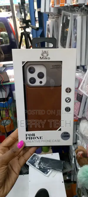 Luxury Metal Leather Phone Case for iPhone 14 Pro Max