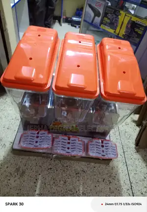 Commercial Juice Dispenser