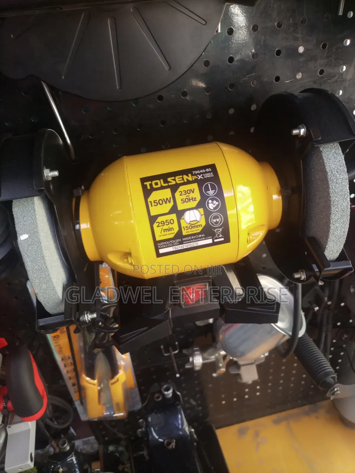 Tolsen 150watts Bench Grinder/Compleat